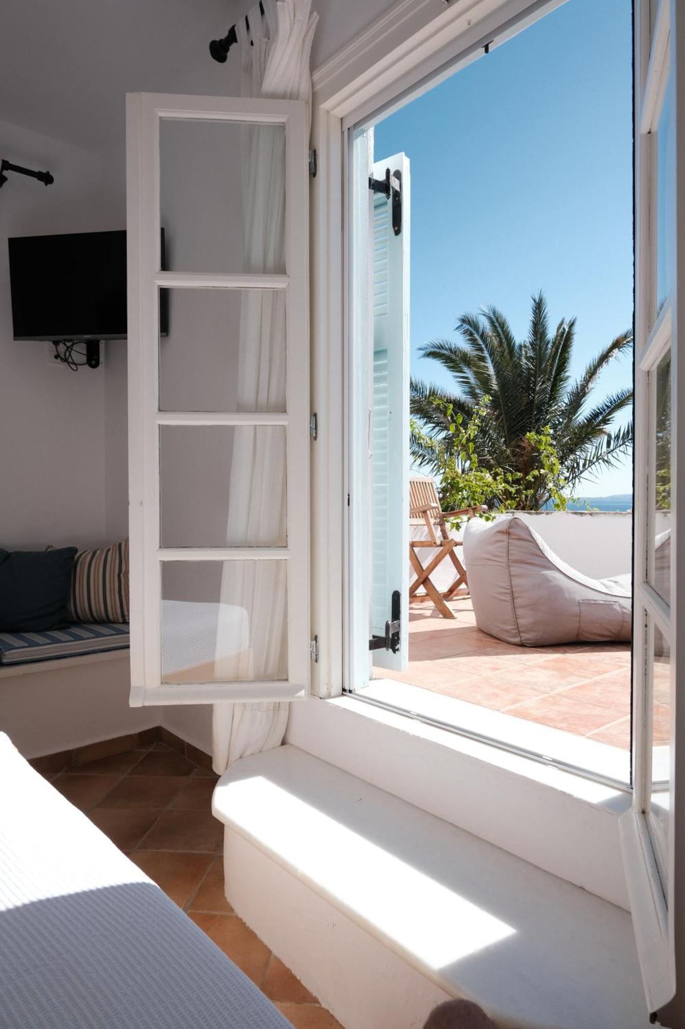 ستيليدا Kavos Hotel Naxos الغرفة الصورة