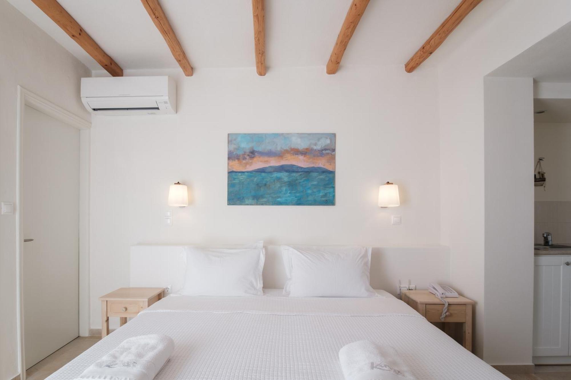 ستيليدا Kavos Hotel Naxos الغرفة الصورة